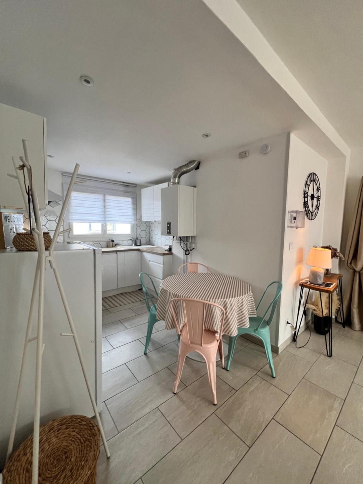 Le Bellevue - T3 - Gare & Les Jardins Darcy - Parking Free * Dijon