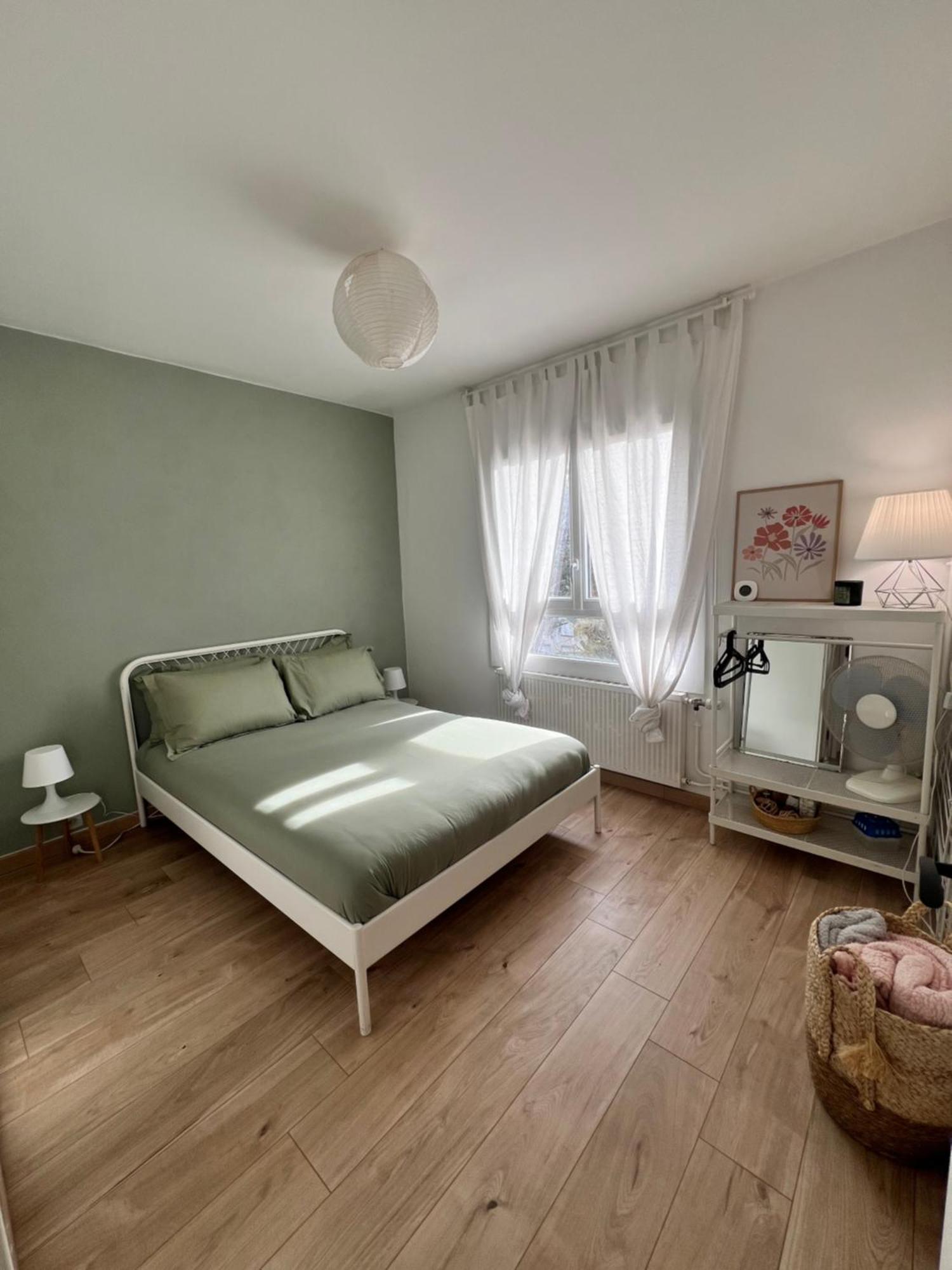 Le Bellevue - T3 - Gare & Les Jardins Darcy - Parking Free Apartment Dijon